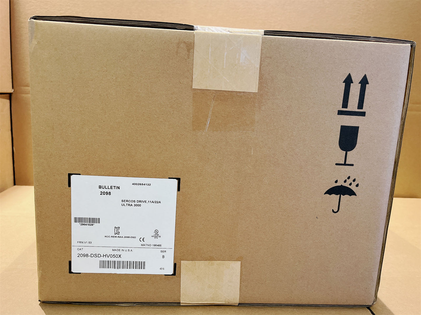 1PC Allen Bradley 2098-DSD-010 Servoverstärker Ultra 3000 DIGITAL 1KW 5/15 AMPERE 100/240 VAC 12/24 VDC Versorgung 50/60 HZ Neues In-Box-Schnellschiff mit einem Jahr Garantie Fedex/DHL/UPS