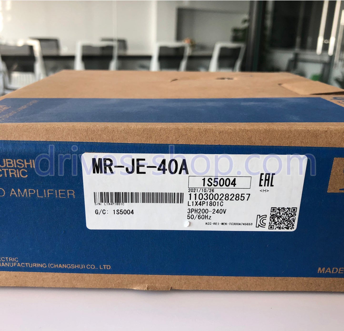 For Mitsubishi MR-JE-40A Servo Drive In Box MRJE40A