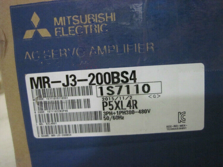 New Mitsubishi MR-J3-200BS4 Servo Drive MRJ3200BS4 DHL Expedited Shipping