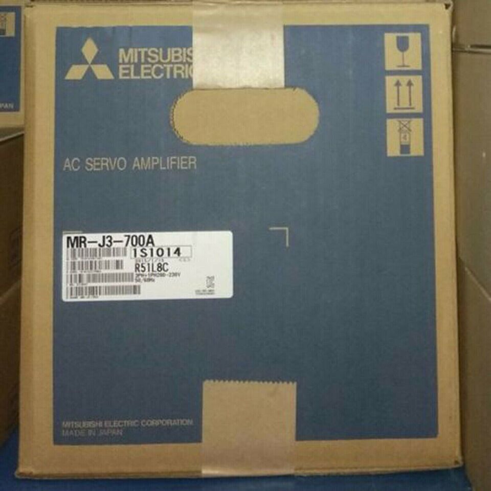 New Mitsubishi MR-J3-700A Servo Drive MRJ3700A Expedited Shipping