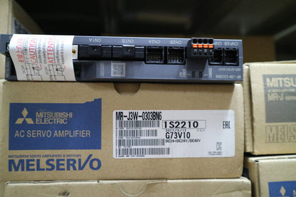 Neuer Mitsubishi MR-J3W-0303BN6 Servoantrieb MRJ3W0303BN6 Expressversand 