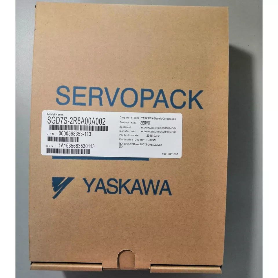 1 STÜCK Neuer Yaskawa SGD7S-2R8A00A002 Srevo-Antrieb Schneller Versand