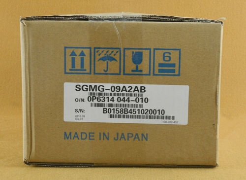 1 قطعة جديد في صندوق Yaskawa SGMG-09A2AB محرك سيرفو SGMG09A2AB عبر DHL