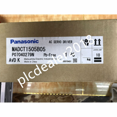 1PC Neu im Karton Panasonic MADCT1505B05 AC-Servoantrieb Ein Jahr Garantie