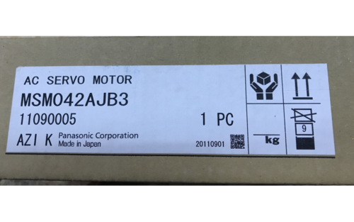 1PC Neuer Panasonic MSM042AJB3 Servomotor über Fedex/DHL Ein Jahr Garantie