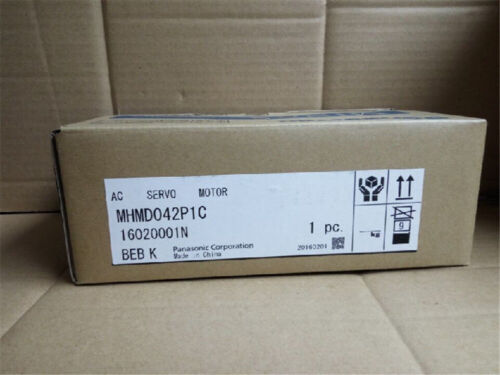 1 Stück Neu im Karton Panasonic MHMD042P1C AC-Servomotor per DHL