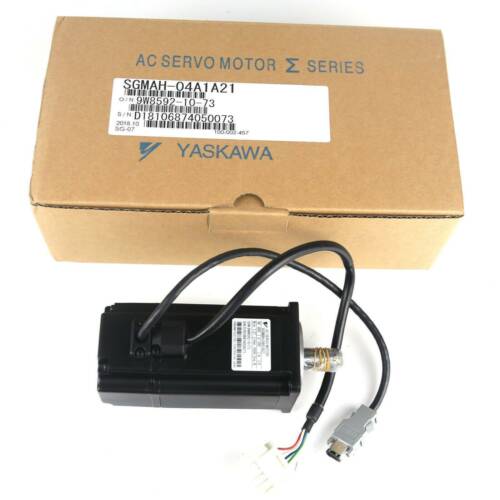 1PC New Yaskawa SGMAH-04A1A21 Servo Motor SGMAH04A1A21 Fast Ship