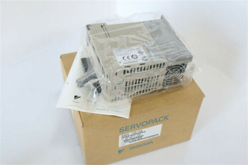 1PC New Yaskawa SGDS-15A15A Servo Drive SGDS15A15A Via DHL