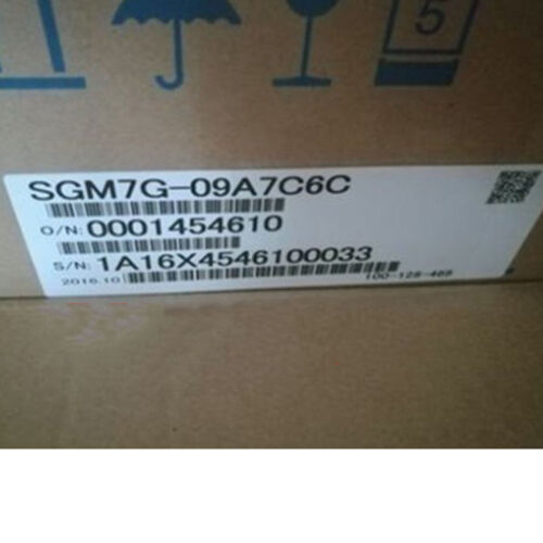 1PC Neuer Yaskawa SGM7G-09A7C6C Servomotor SGM7G09A7C6C Schnelles Schiff