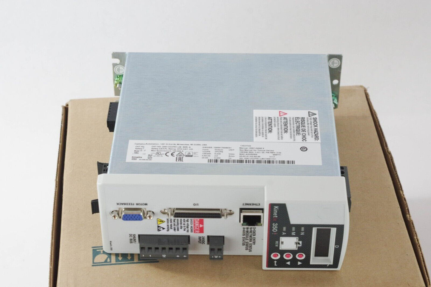 1PC Allen Bradley 2098-DSD-010 Servoverstärker Ultra 3000 DIGITAL 1KW 5/15 AMPERE 100/240 VAC 12/24 VDC Versorgung 50/60 HZ Neues In-Box-Schnellschiff mit einem Jahr Garantie Fedex/DHL/UPS